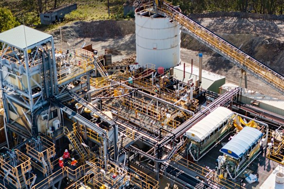 Larvotto Resources’ Hillgrove antimony-gold processing plant refurbishment is progressing on schedule and on budget, with commissioning planned for August.