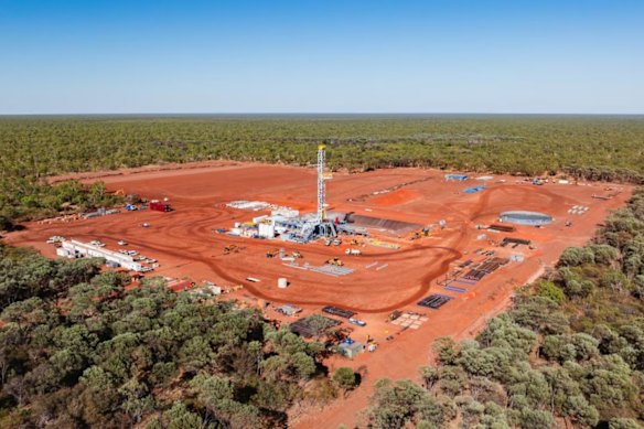 Drilling at Beetaloo Energy’s Carpentaria-5H horizontal gas well in the Northern Territory.