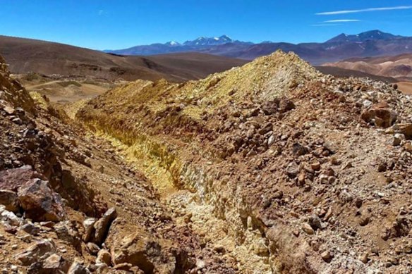 Looking north-northwest along a metallurgical trench at Flagship Minerals’ Isidora gold project in Chile.