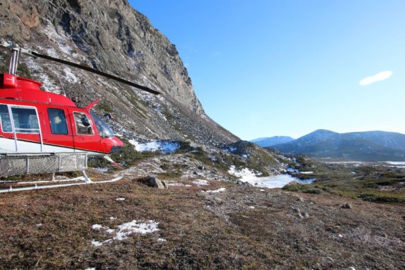 Infini Resources has reported uranium shows confirmed by portable XRF analysis in maiden diamond drilling at its Portland Creek project in Canada.