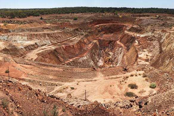 A historic shallow pit at King River Resources’ Mindoolah gold project in the Murchison of Western Australia.