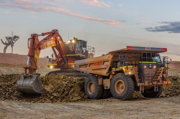 MEGA Resources excavator for use to develop Forrestania’s Johnson Range gold project in Western Australia.