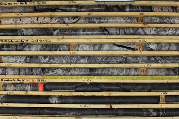Diamond drilling core from Infini Resources’ Reynolds and Reitenbach Lake project in Saskatchewan, Canada, presenting hydrothermal alteration from 155m downhole.