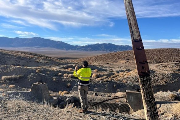 A geologist conducting surface mapping at Viking Mines’ Linka Tungsten project in Nevada.