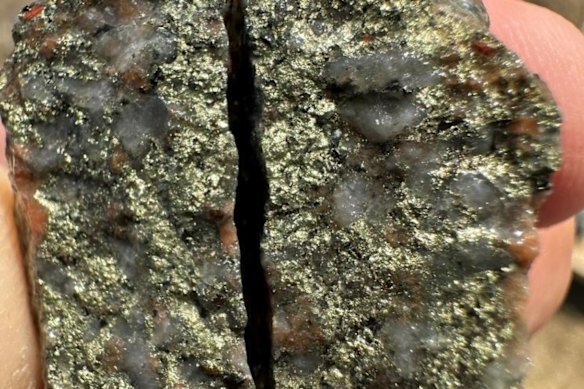 Sarytogan Graphite’s diamond core drilling at its Ilksan copper prospect in Kazakhstan has hit significant copper and associated quartz, including the pictured massive pyrite (iron sulphide) and chalcopyrite (copper sulphide) from 425.5m downhole.