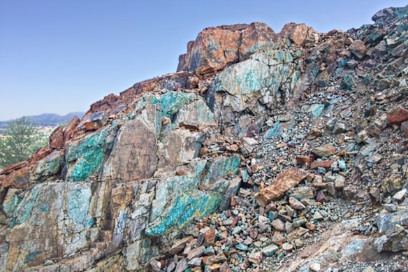 KGL Resources’ Jervois copper project sits 380 kilometres northeast of Alice Springs in the Northern Territory containing 509,800 tonnes of copper.