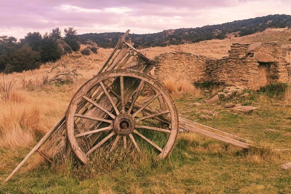 Santana Minerals’ project area was once abuzz with prospecting and mining, with about 40,000 diggers in Otago by 1863, hoping for a big gold strike.