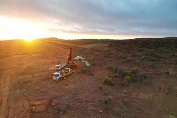 Reverse circulation drilling underway at Premier1’s Yalgoo gold project.