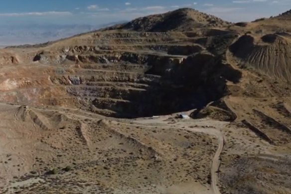 ডেটলাইন জিওফিজিক্স গভীর মার্কিন সোনার লক্ষ্যে শূন্য