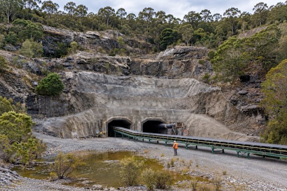 Illustrative twin-decline portal arrangement for Critica Limited’s underground development of its Mount Lindsay tin-tungsten project in Tasmania.