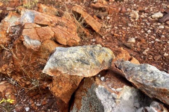Outcropping quartz gold target at PLC Resources’ Abbotts North project in the prolific Murchison region of WA.