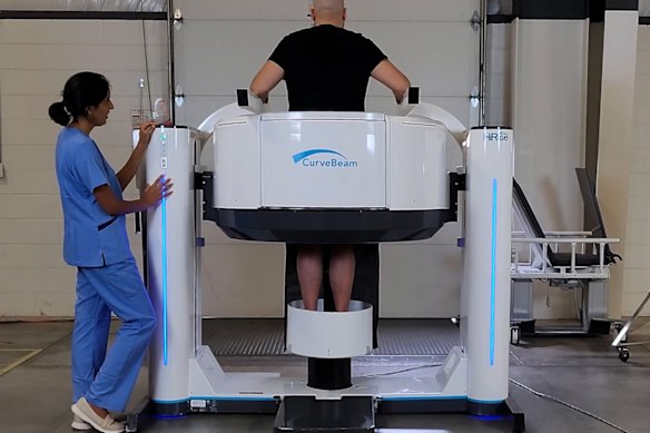 CurveBeam AI’s revolutionary HiRise imaging technology, designed to image human joints under weight bearing conditions.