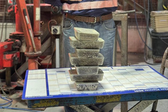 First gold produced under Kaiser Reef’s recently ownership of the Henty underground mine in western Tasmania.