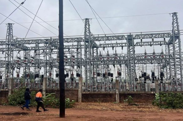 Chingeni substation (pictured) is the connection point for Lindian Resources Kangankunde project’s dedicated 33kV grid supply. ESCOM has inspected, commissioned, and energised the 27 km line to site.