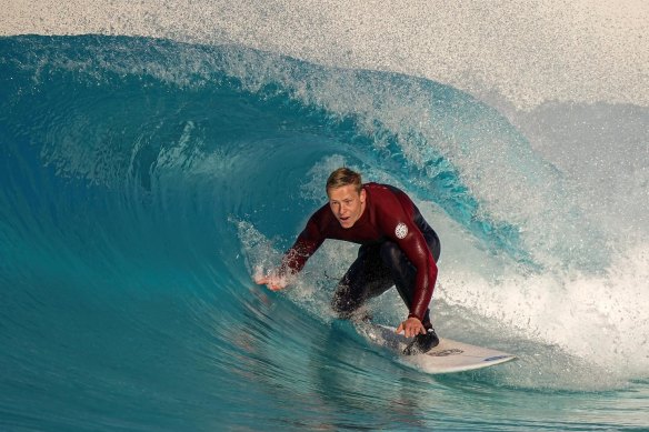 Isaac Heeney has made surfing part of his football recovery.