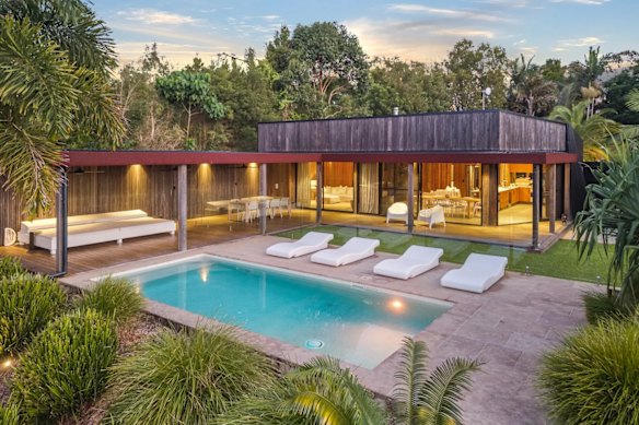 Each residence has its own pool and there are various alfresco zones to kick back and relax in style.