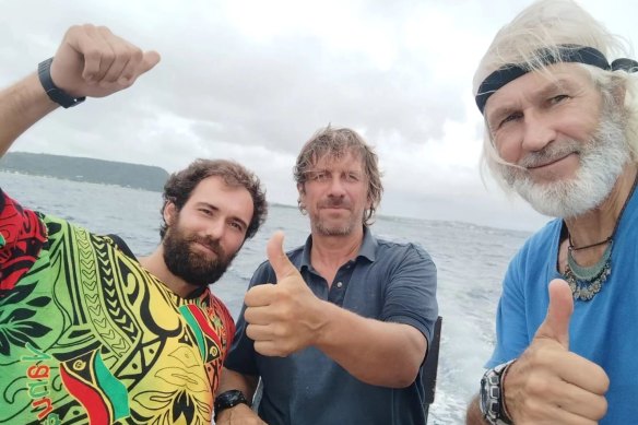 The two Russians and a French man were sailing from Vanuatu to Cairns.