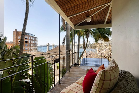 The selling agent told this masthead the price guide is now $20 million to $22 million, based on market feedback.