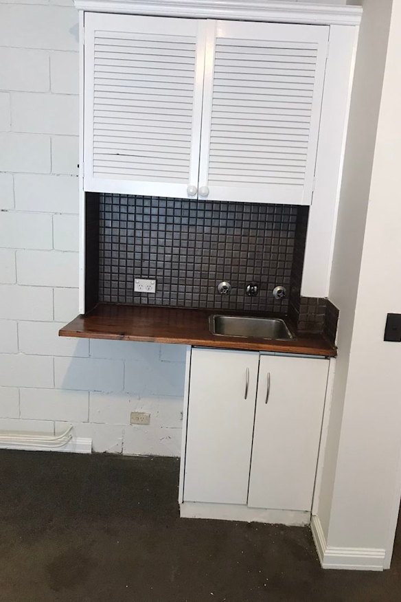This Melbourne CBD studio is asking $250 a week in rent. 