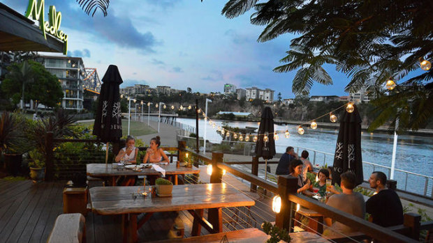 Medley Restaurant occupies prime position on one of the most beautiful and historic bends of the Brisbane river, at Kangaroo Point.