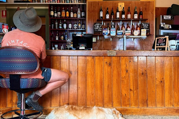 The previous owners of the Court House Hotel in Mudgee took out the pokies machines.