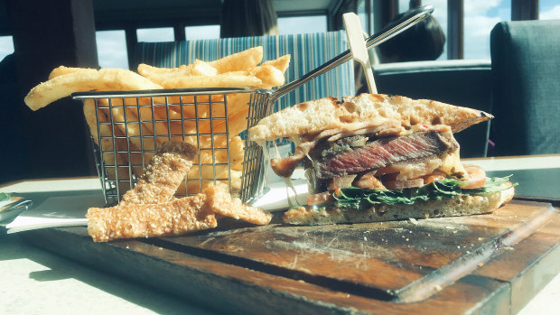 The steak sandwich at Karalee on Preston in Como was all bling.