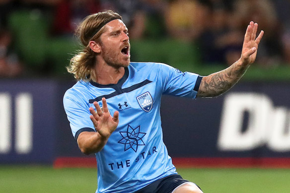 Luke Brattan is staying put at Sydney FC for at least the next two seasons.