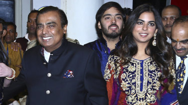 Beyonce Performed At Indian Billionaire Mukesh Ambani Daughter S Pre Wedding Celebration Gospel wedding songs are comforting, uplifting, and at the same time, bring joyous sounds as one it is among the kenyan gospel wedding songs that went viral within a short period after its release. indian billionaire mukesh ambani