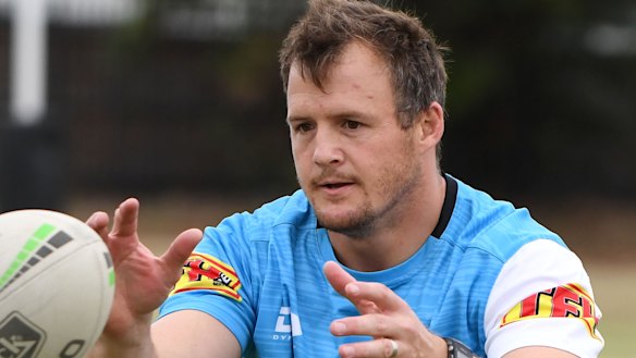 Josh Morris has asked for a release from the Sharks - but the club has refused to budge despite salary cap pressures.