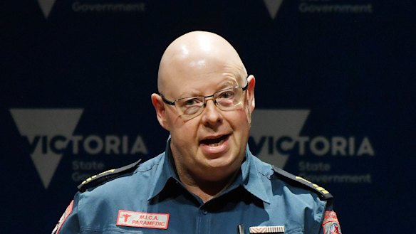 Ambulance Victoria CEO Tony Walker has announced a Victorian Human Rights and Equal Opportunity Commission inquiry into sex discrimination at the state's ambulance service.