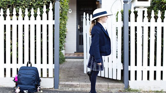 NSW falls behind on lifting NAPLAN scores