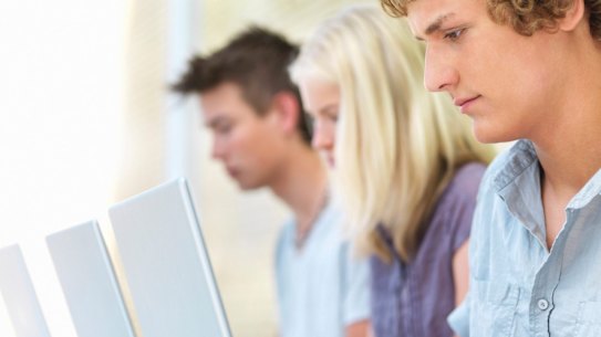 Australia is one of the biggest users in the world of technology in school.