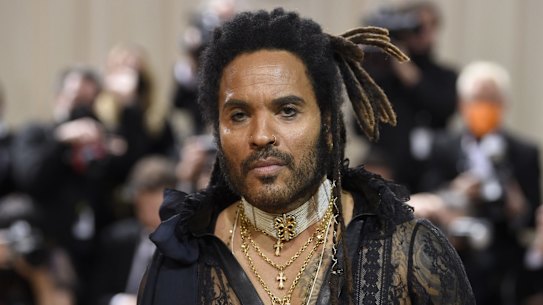 Sydney, Melbourne and… Mildura? Lenny Kravitz will rock the small Victorian town as part of his world tour.