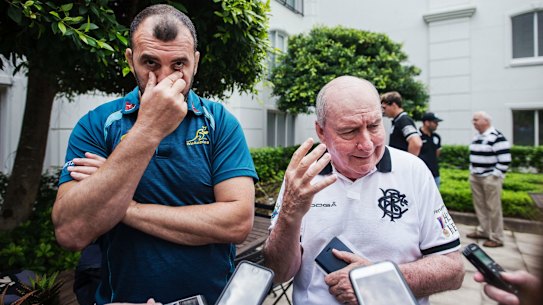 SYDNEY, AUSTRALIA - OCTOBER 26: Coaches Michael Cheika and Alan Jones ahead of the Wallabies playing with Barbarians on OCTOBER 26, 2017 in Sydney, Australia. (Photo by Christopher Pearce/Fairfax Media) . THEBESTOF2017