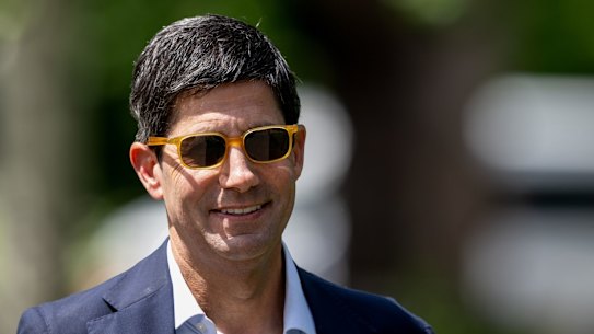 Ao anunciar sua decisão de selecionar Warsh, o presidente o chamou de “escolha central”.