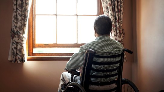 State and federal governments are preparing a plan to allow visitors to aged care homes. 