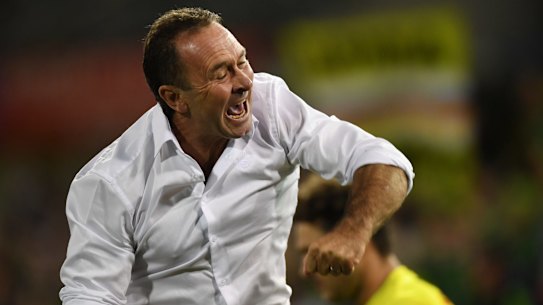 Raiders coach Ricky Stuart joins NRL Hall of Fame