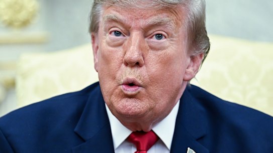 Martedì il presidente degli Stati Uniti Donald Trump nello Studio Ovale.