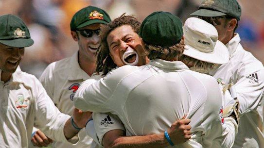 BOXING DAY TEST 2005 MCG AUSTRALIA V SOUTH AFRICA - DAY 3 Andrew Symonds of Australia celebrates taking the wicket of Shaun Pollock duringthe Second Test between Australia and South Africa played at the MCG on the 28th of December 2005 AGE SPORT MCG BOXING DAY TEST 2005
