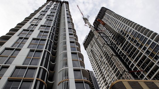 A Labor aligned think-tank says making capital gains tax concessions more lucrative would help lift apartment construction.