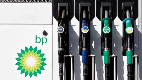 Declining fuel reserves prompts Turnbull government security review