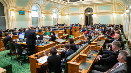 The Greens want the Queensland parliament to penalise landlords who leave properties vacant for extended periods.