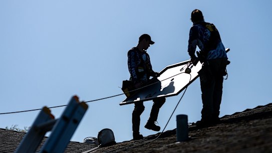 Household battery owners are worried they will be disadvantaged by proposed bil changes. 