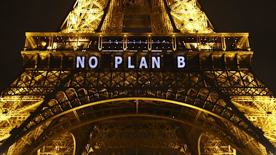 Budget 2018: Funding cuts put Paris climate goal further out of reach