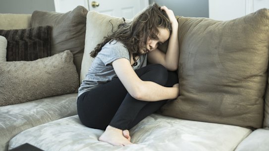 Suicidal teens in emergency departments a sign Headspace is failing