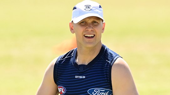 GOLD COAST, AUSTRALIA - SEPTEMBER 15: Gary Ablett of the Cats kicks during a Geelong Cats AFL training session at Southport Sharks Oval on September 15, 2020 on the Gold Coast, Australia. (Photo by Quinn Rooney/Getty Images)