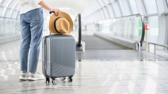 A hard shell case looks nice, but is not very practical as a carry-on.