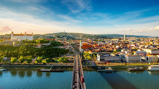 Bratislava, the Slovak capital, is only 40 minutes’ drive from Vienna Airport