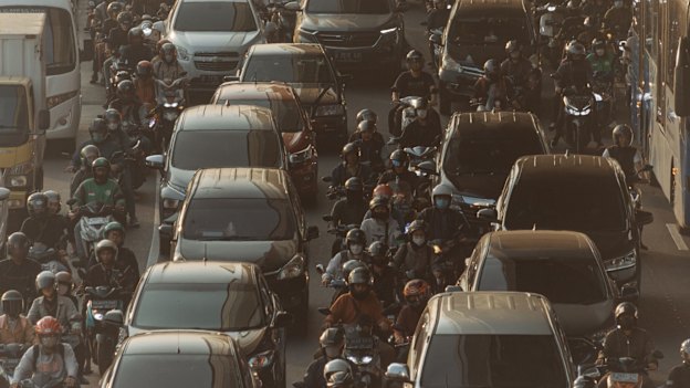 Traffic is a huge contributor to Jakarta’s pollution woes.