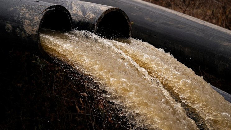 smh.com.au - Bianca Hall - How human waste could one day power your pools and schools